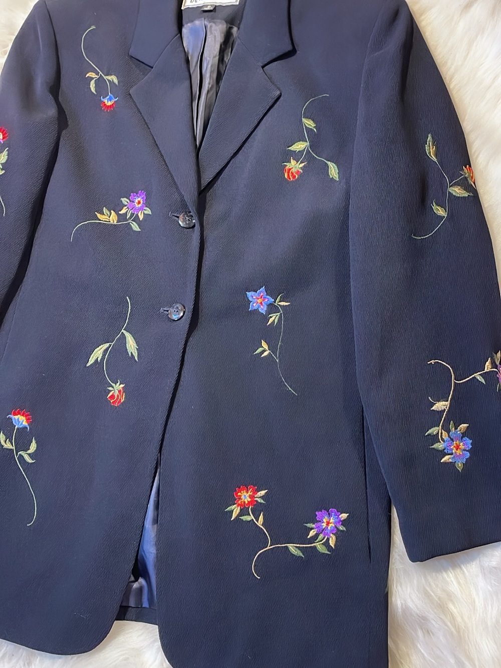 Travis Ayers Navy Blazer with Multicolor Floral Embroidery - Picture 3 of 6